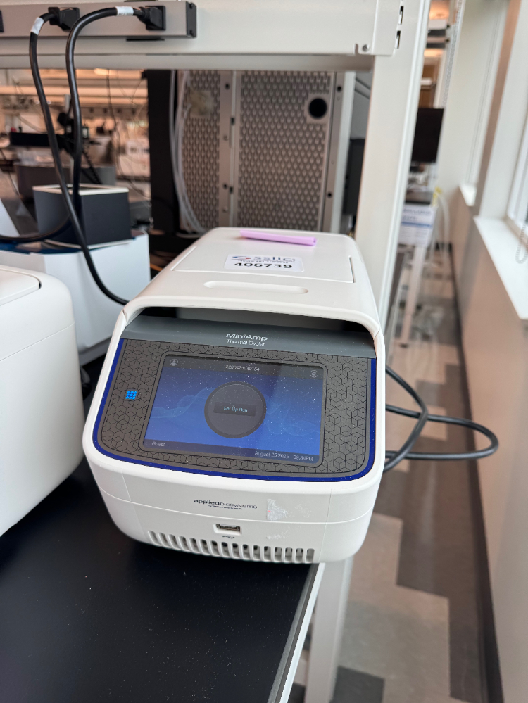 Image of Applied Biosystems MiniAmp Thermal Cycler